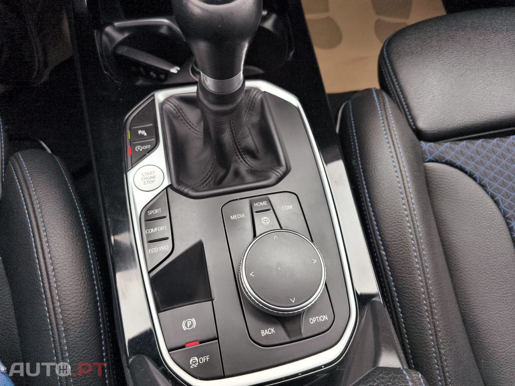 BMW 116 d Pack Desportivo M