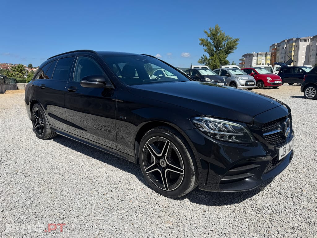 Mercedes-Benz C 300 de AMG Line