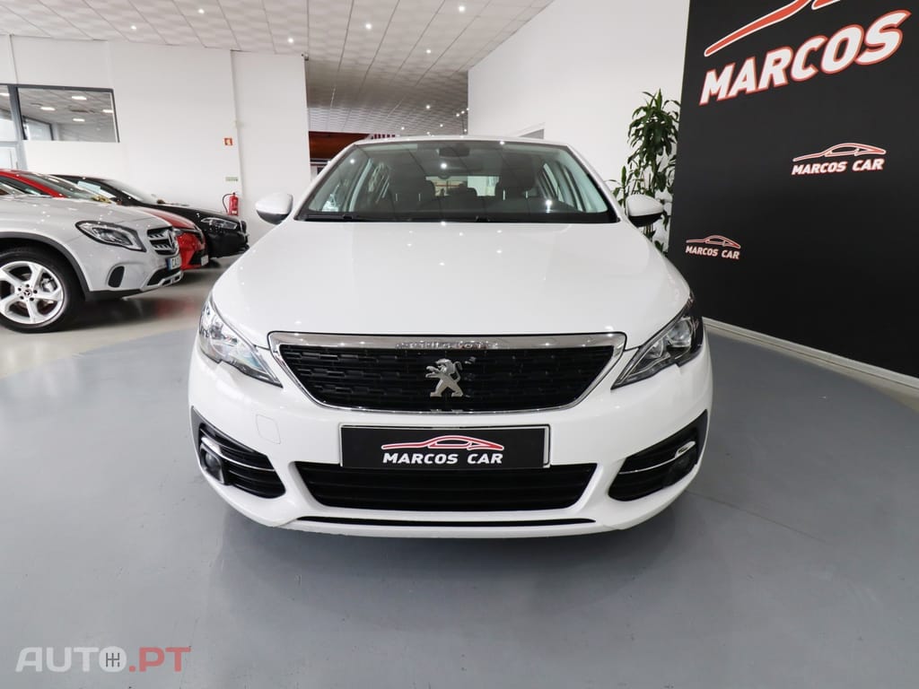 Peugeot 308 1.5 BlueHDi Active — fotografia 2