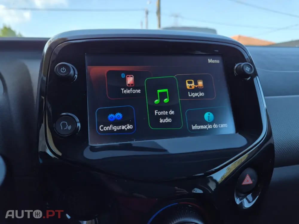 Peugeot 108 1.0 VTi Style