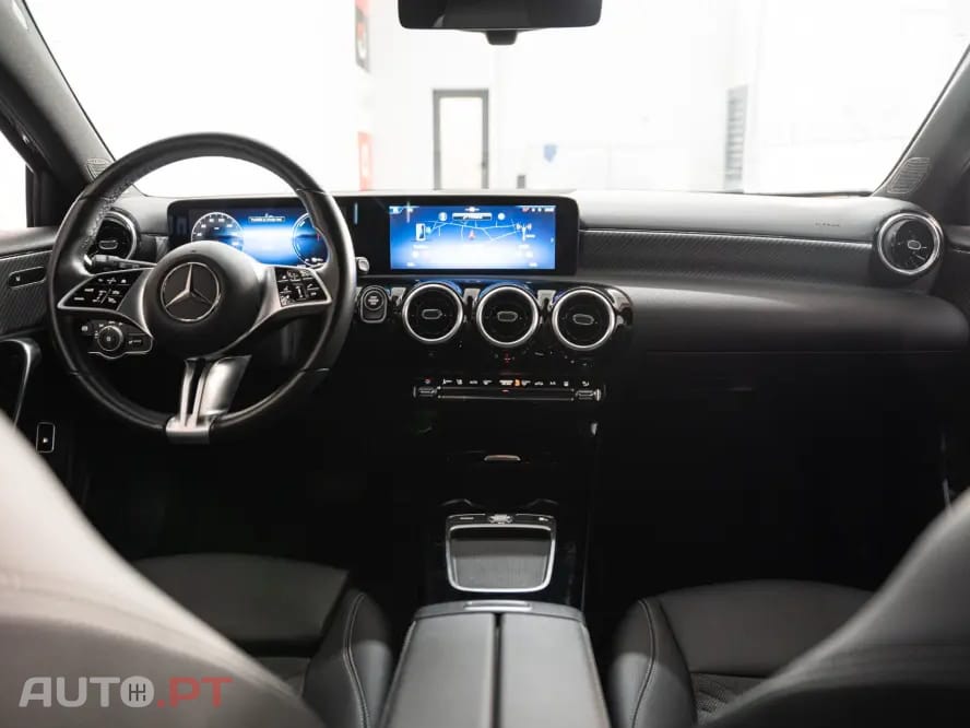 Mercedes-Benz A 250 e