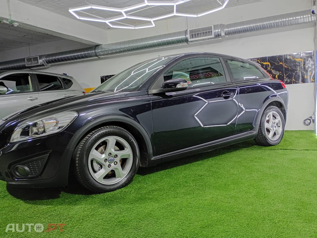 Volvo C30 1.6 D Drive Momentum