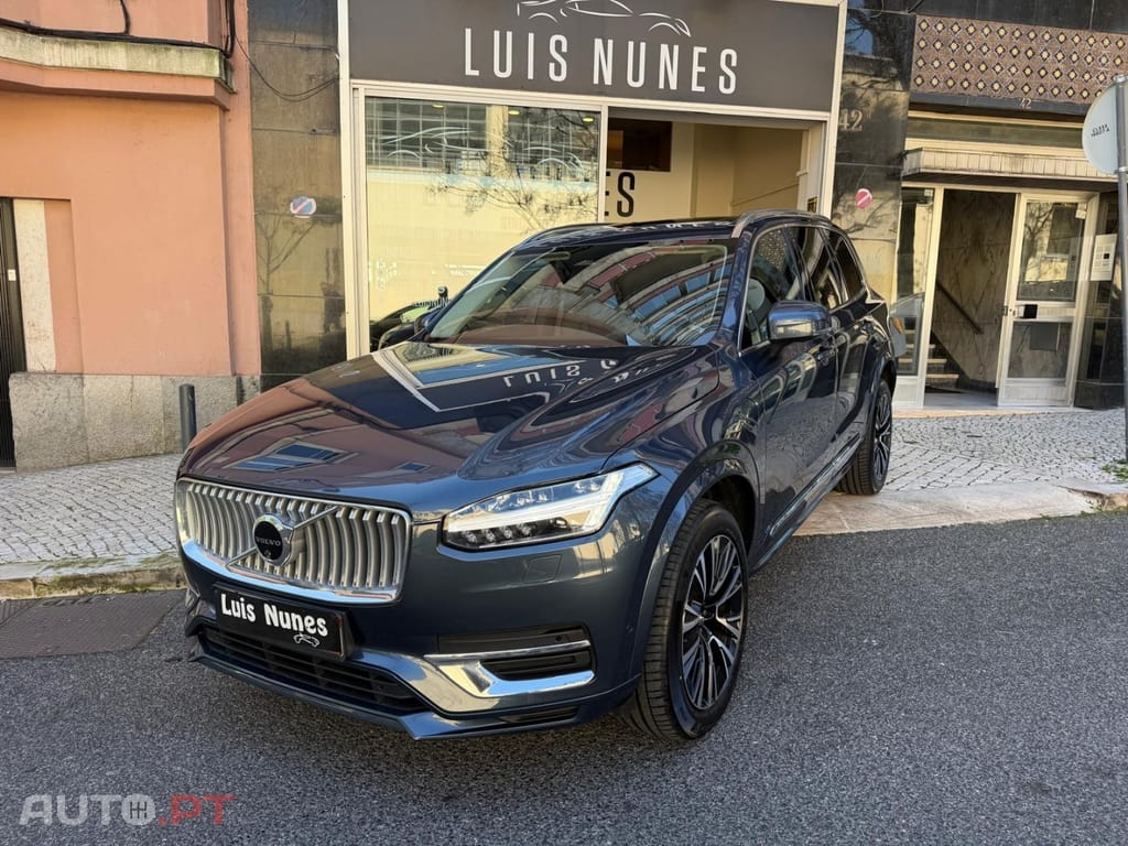 Volvo XC90 2.0 T8 PHEV Ultimate Dark AWD