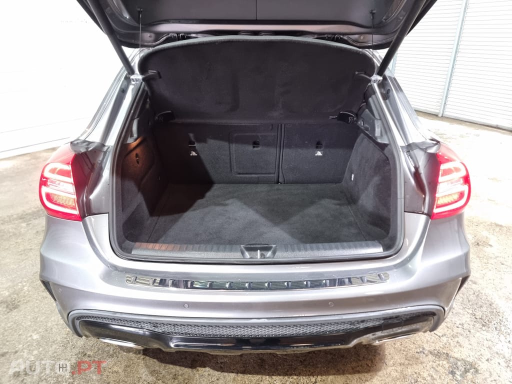 Mercedes-Benz GLA 220 CDi AMG Line 4-Matic