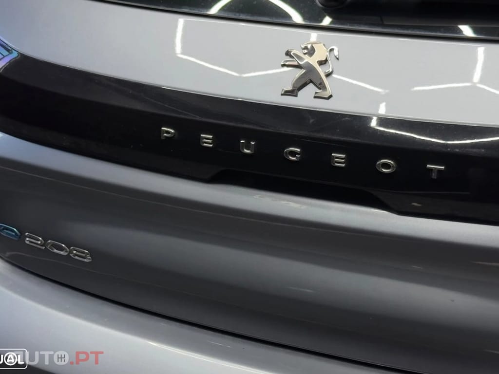 Peugeot E-208 50 kWh Active Pack