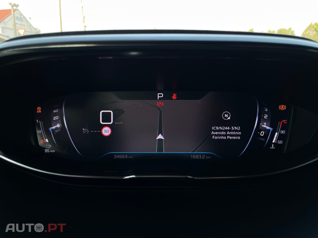 Peugeot 5008 1.2 PureTech Allure Pack EAT8
