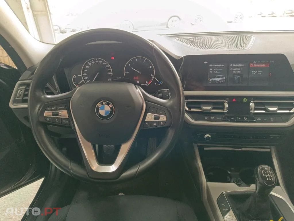 BMW 318 d Touring Essence