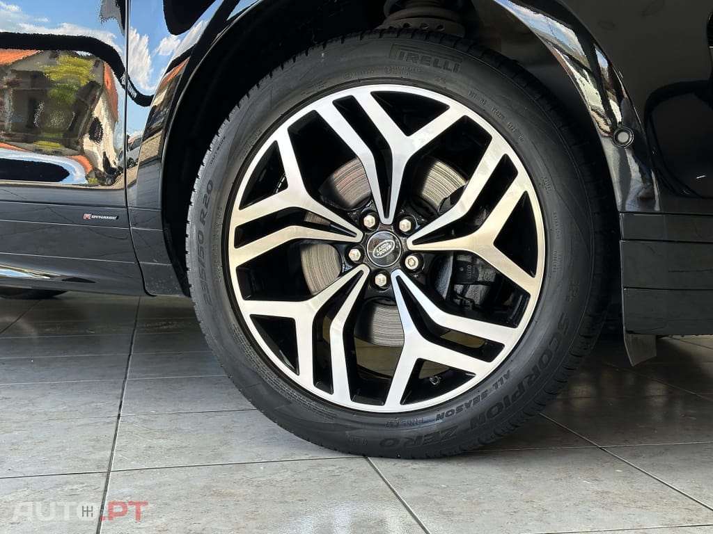Land Rover Evoque P250 R-Dynamic HSE