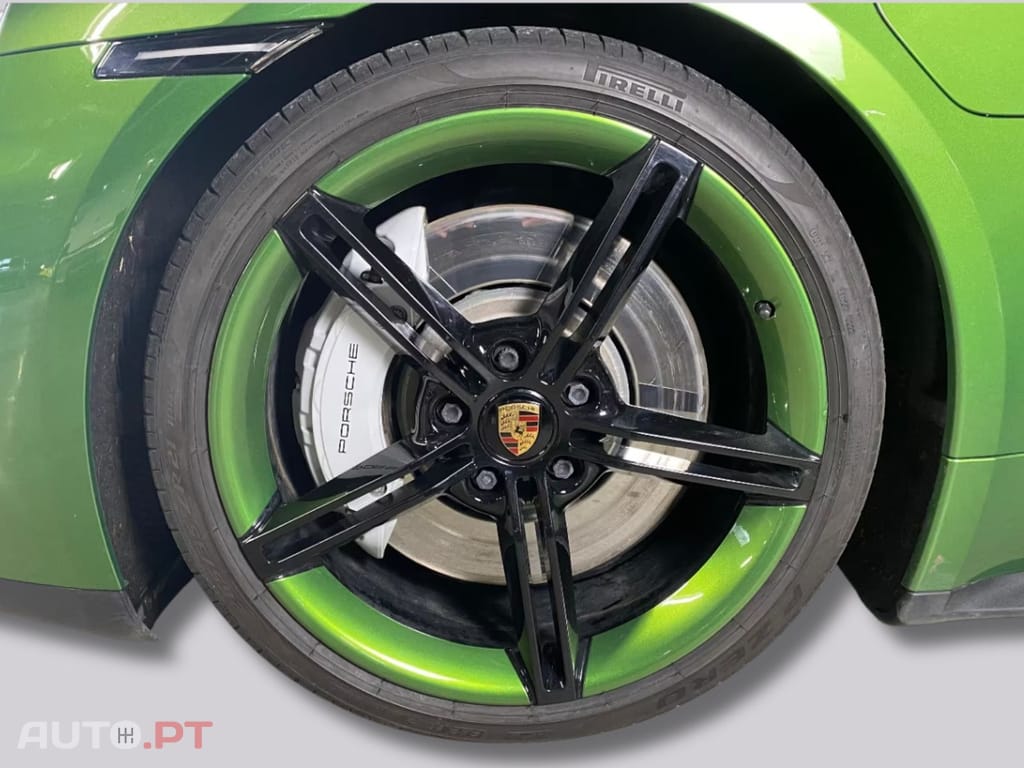 Porsche Taycan I.V.A DEDUTIVEL GTS 
