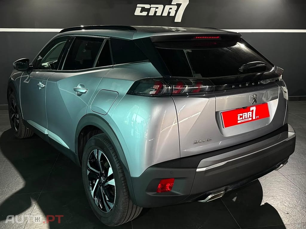 Peugeot 2008 1.2 PureTech Allure EAT8