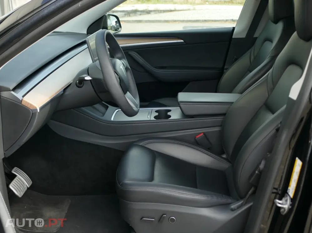 Tesla Model Y Performance Tração Integral