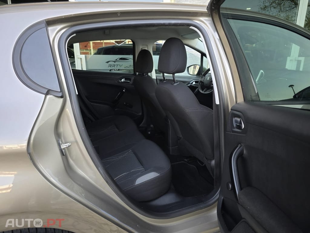 Peugeot 208 1.4 HDi Active