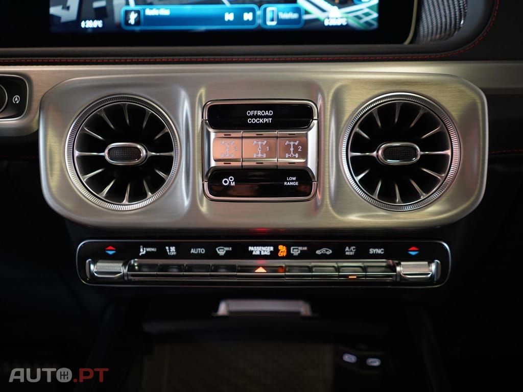 Mercedes-Benz G 63 AMG FACELIFT KEYLESS CARBON