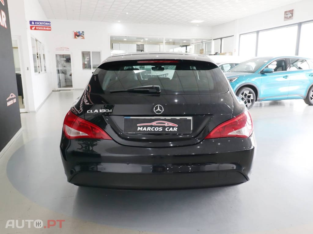 Mercedes-Benz CLA 180 d Shooting Brake