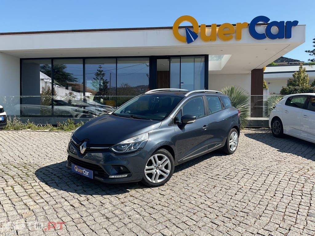 Renault Clio Outro