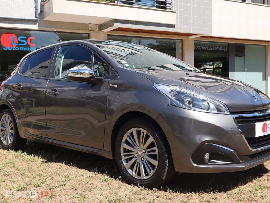 Peugeot 208 1.2 PureTech Style