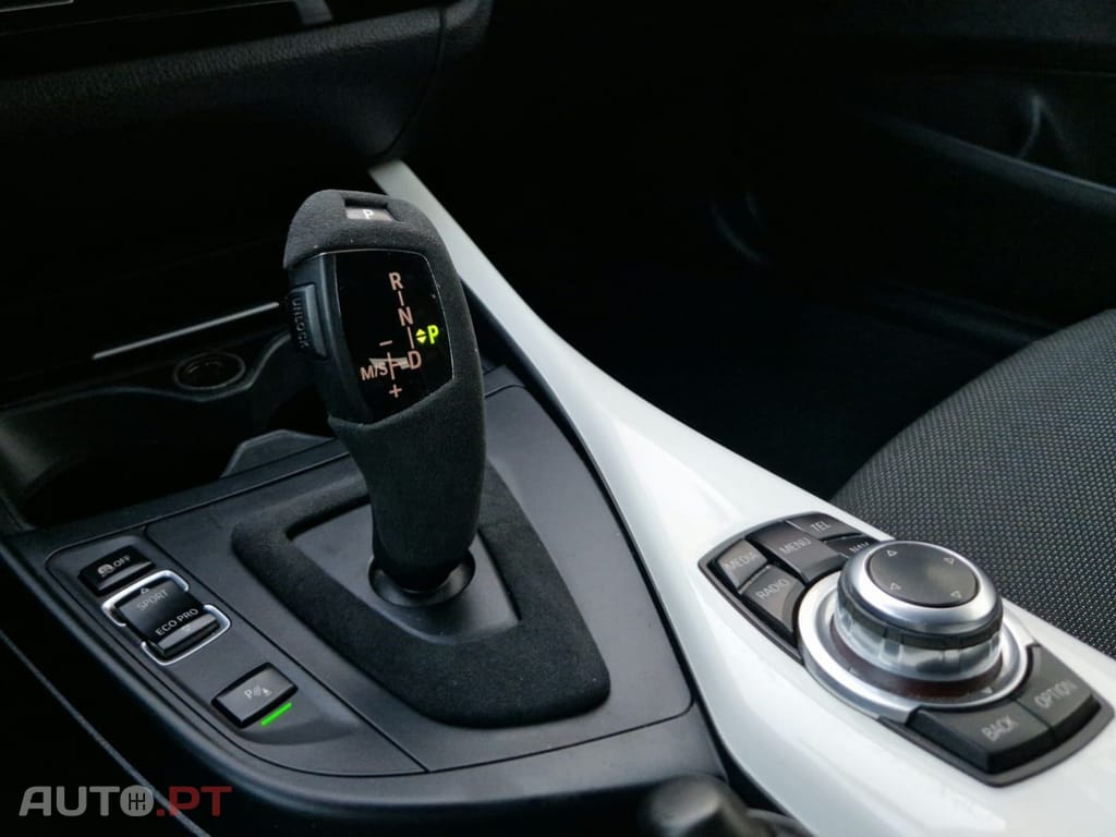 BMW 116 d Line Urban Auto