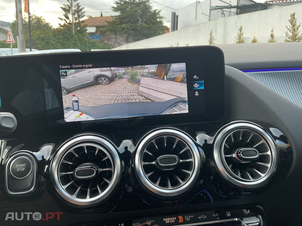 Mercedes-Benz EQA 250 Electric Art