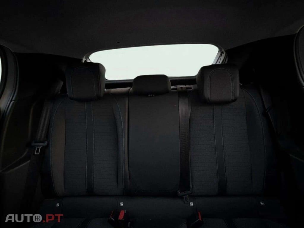 Peugeot 208 1.2 PureTech Allure Pack EAT8