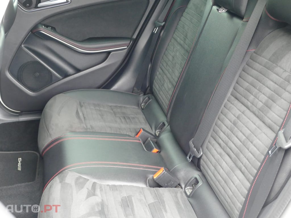 Mercedes-Benz GLA 180 CDi AMG Line