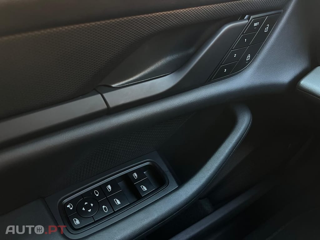 Porsche Taycan 4S I.V.A DEDUTIVEL