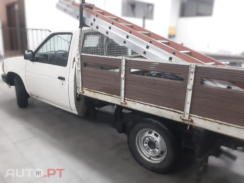 Nissan Pick Up 2.3D D21