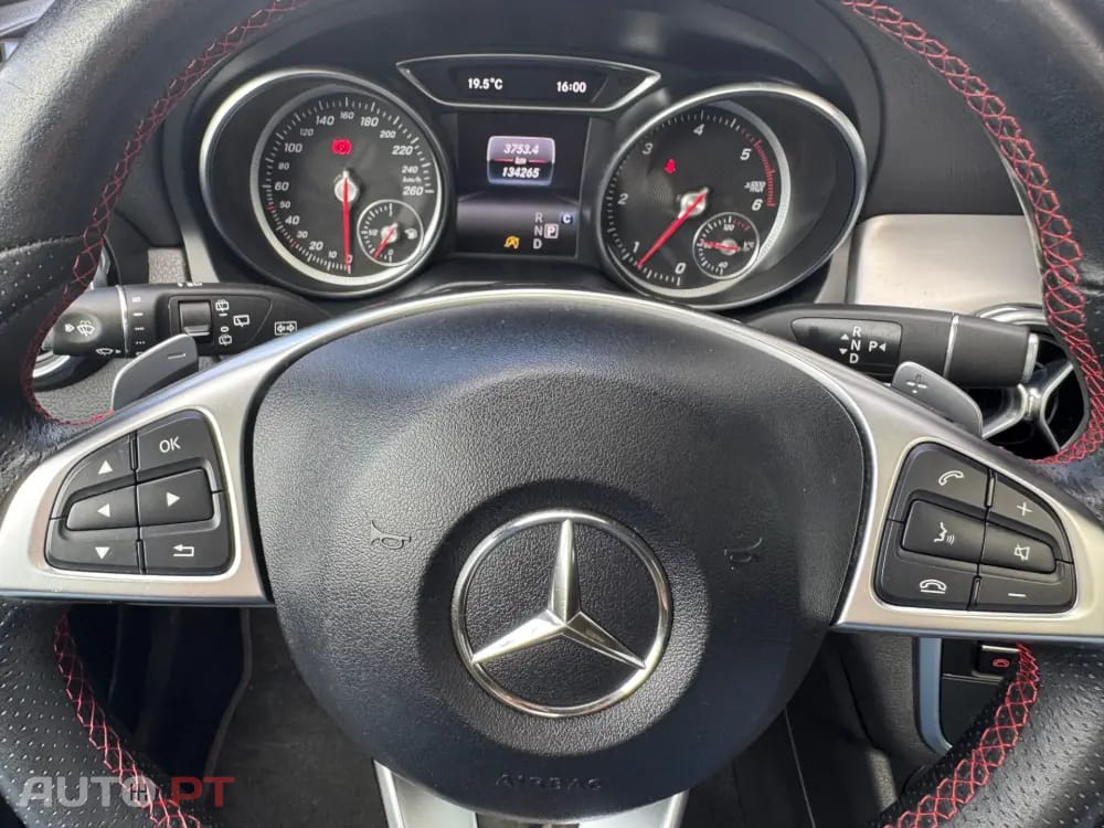 Mercedes-Benz GLA 200 d 7G-DCT AMG Line