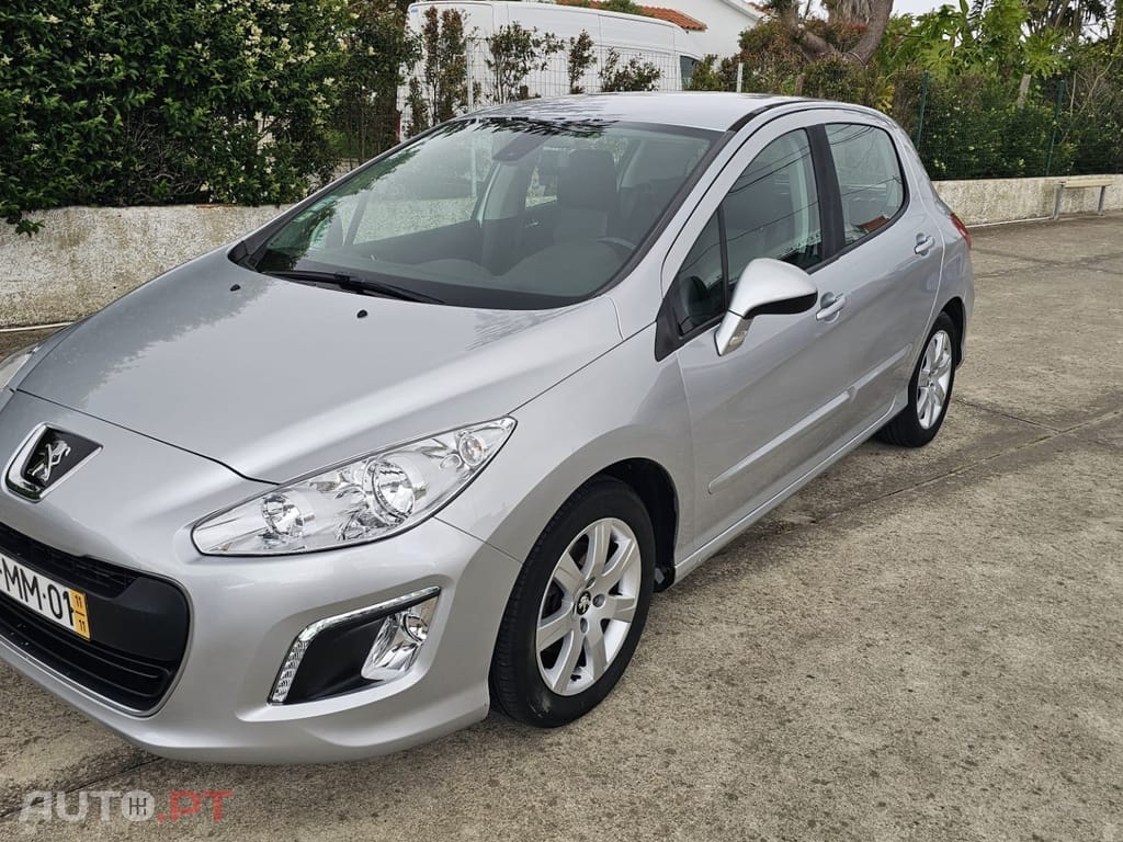 Peugeot 308 1.6 e-HDi Access CVM6