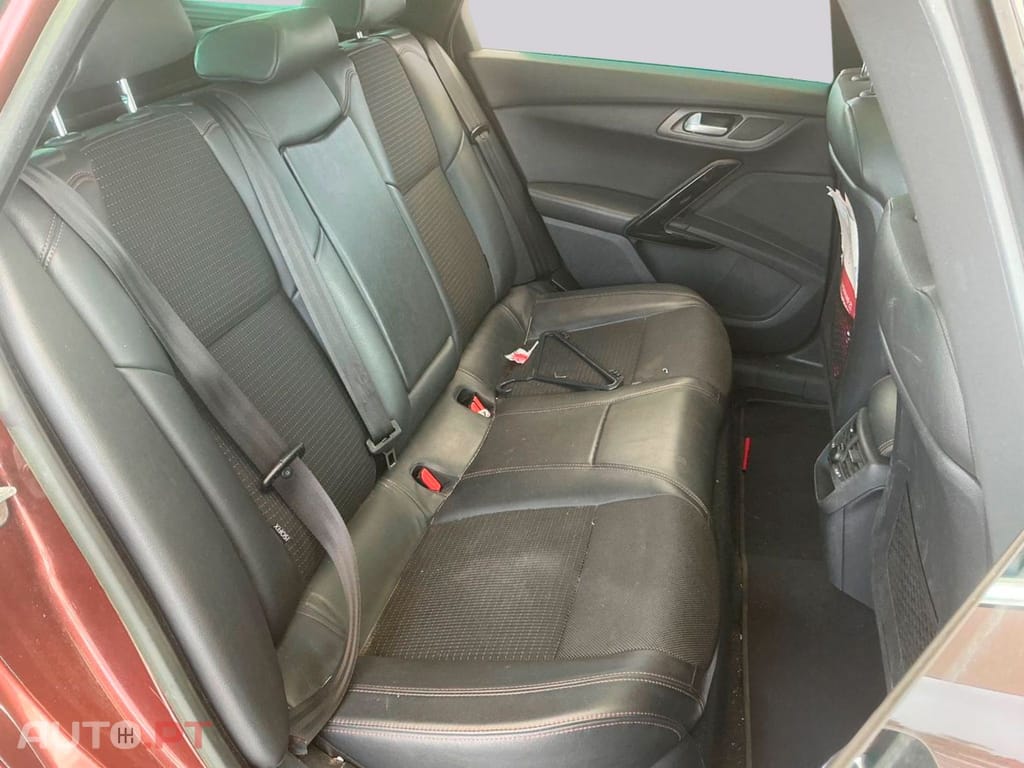 Peugeot 508 RXH 2.0 HDi Hybrid4