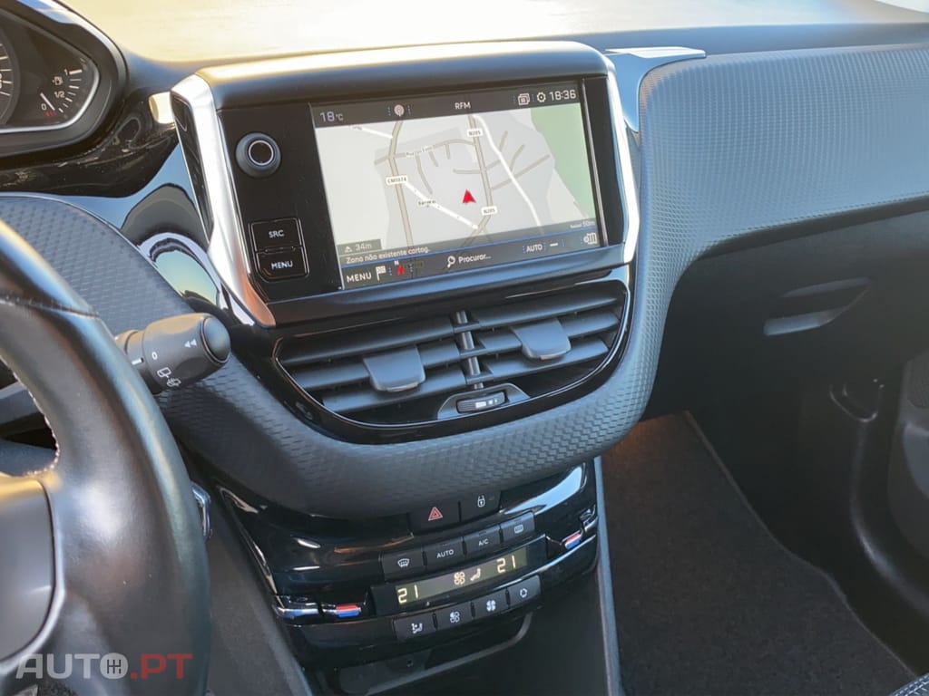 Peugeot 208 1.2 PureTech Allure