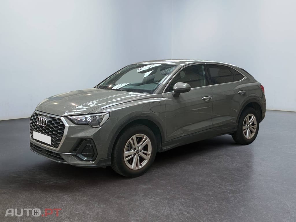 Audi Q3 45 TFSIe S tronic