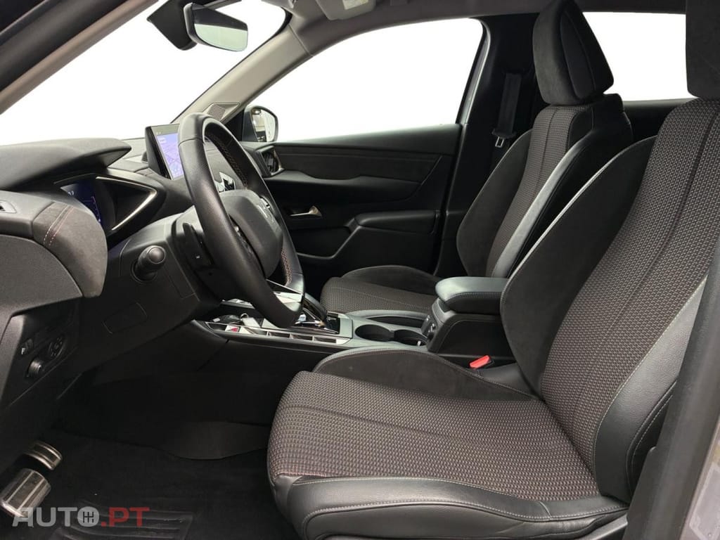 DS DS3 1.2 PureTech Performance Line + EAT8