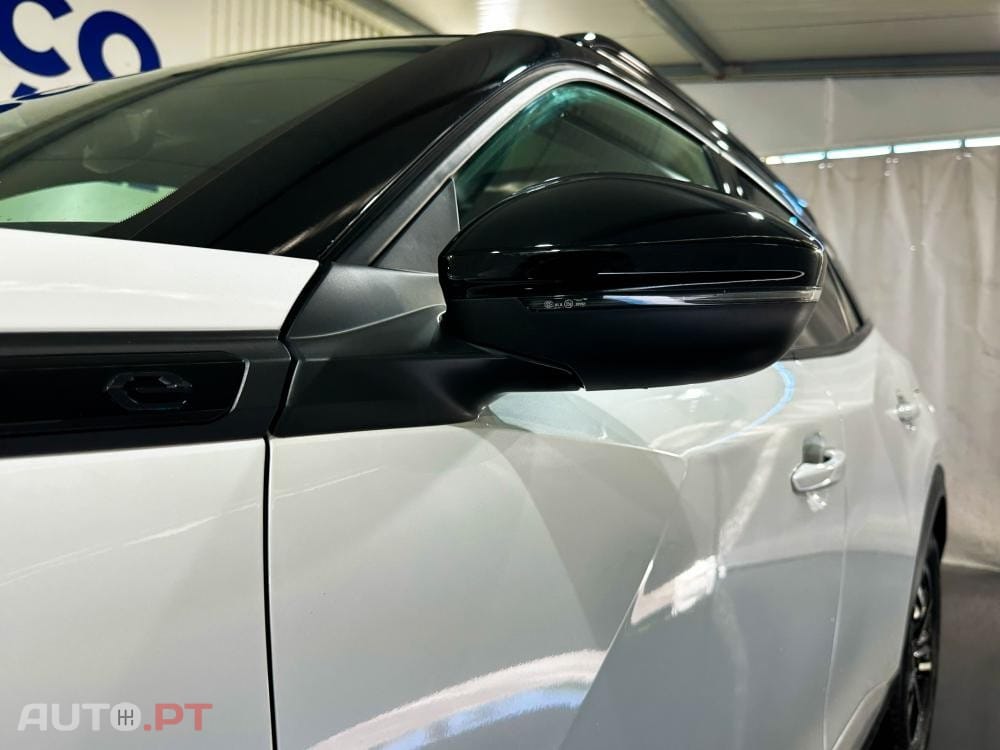 Peugeot E-2008 50 kWh GT Pack