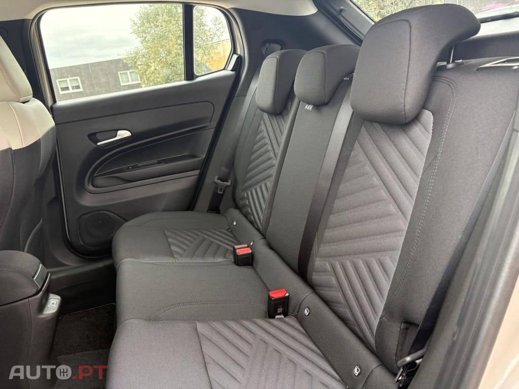 Fiat 600 1.2 Hybrid Icon