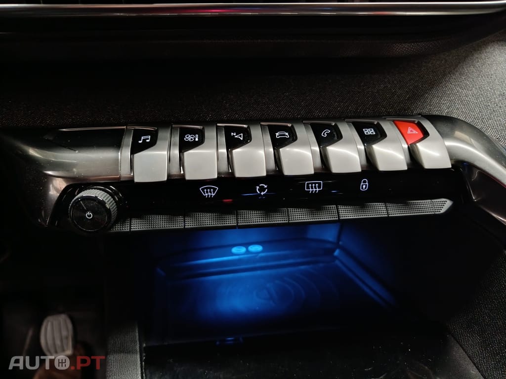 Peugeot 5008 1.5 BlueHDi Allure 7Lug.