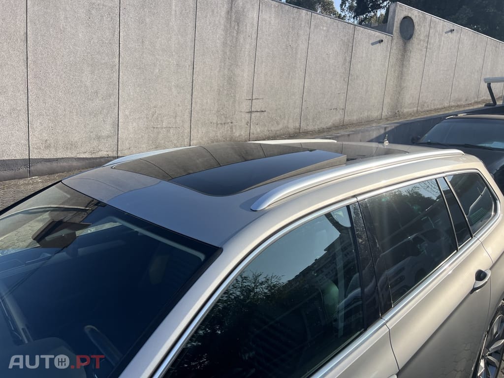 Volkswagen Passat Variant 2.0 TDi R-Line DSG