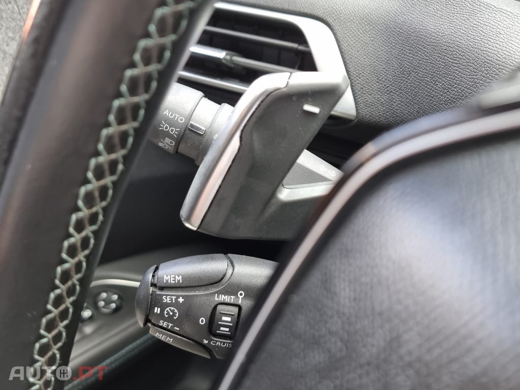 Peugeot 3008 1.2 PureTech Allure EAT6