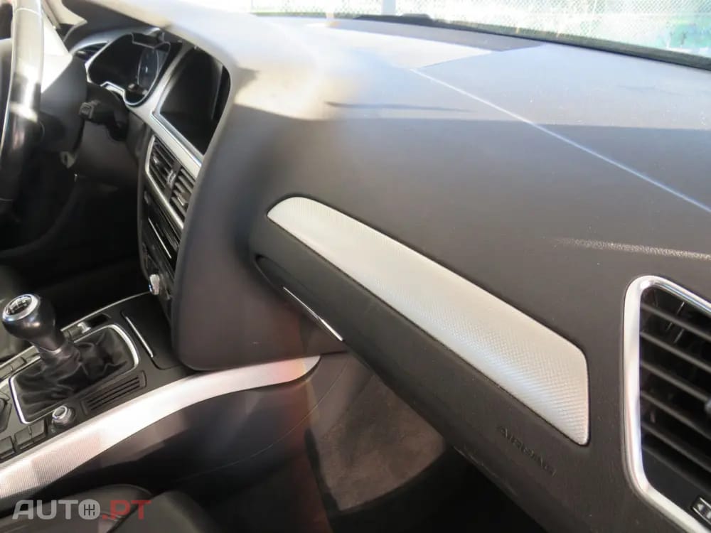 Audi A4 2.0 TDI SPORT