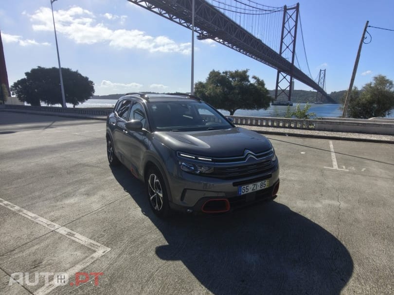 Citroën C5 Aircross 1.2 PureTech Shine — fotografia 25