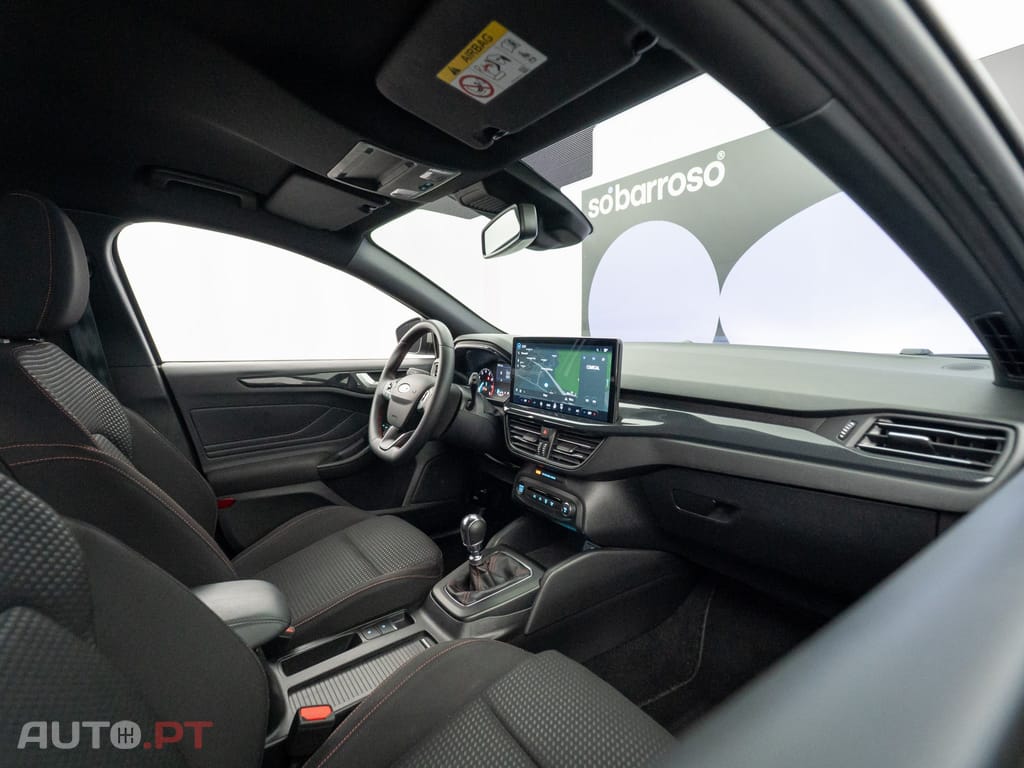 Ford Focus 1.0 EcoBoost MHEV ST-Line