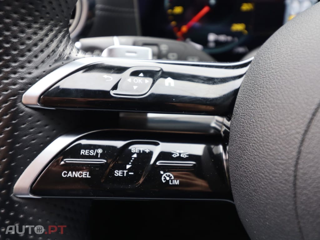 Mercedes-Benz E 300 AMG