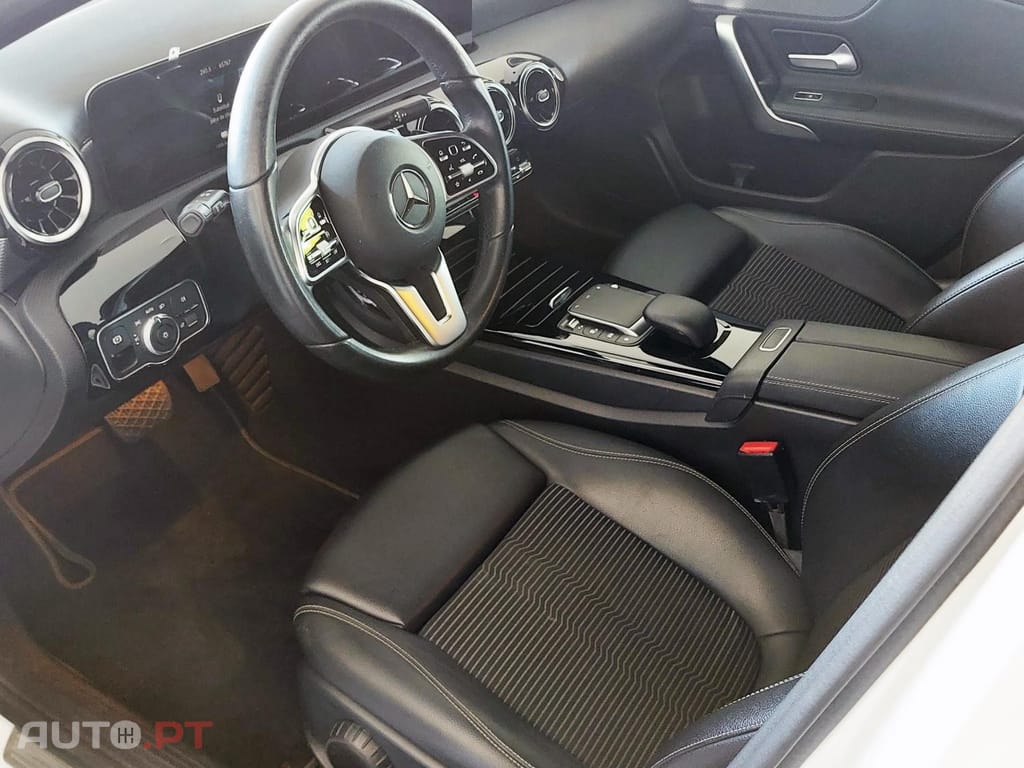 Mercedes-Benz A 250 e Progressive