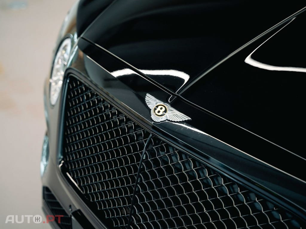 Bentley Bentayga Hybrid
