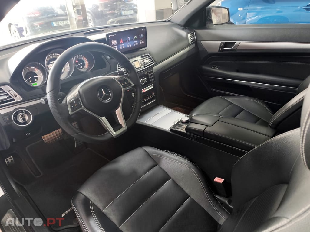 Mercedes-Benz E 250 CDi Avantgarde BlueEfficiency Auto