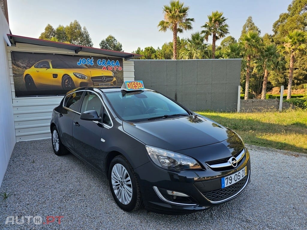 Opel Astra 1.6 CDTi Cosmo S/S J18