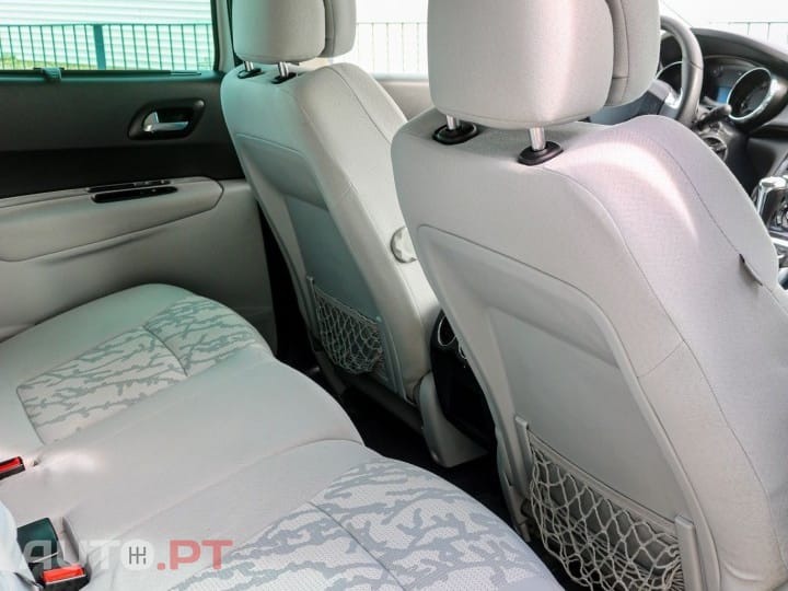 Peugeot 3008 1.6 e-HDi Active 2-Tronic