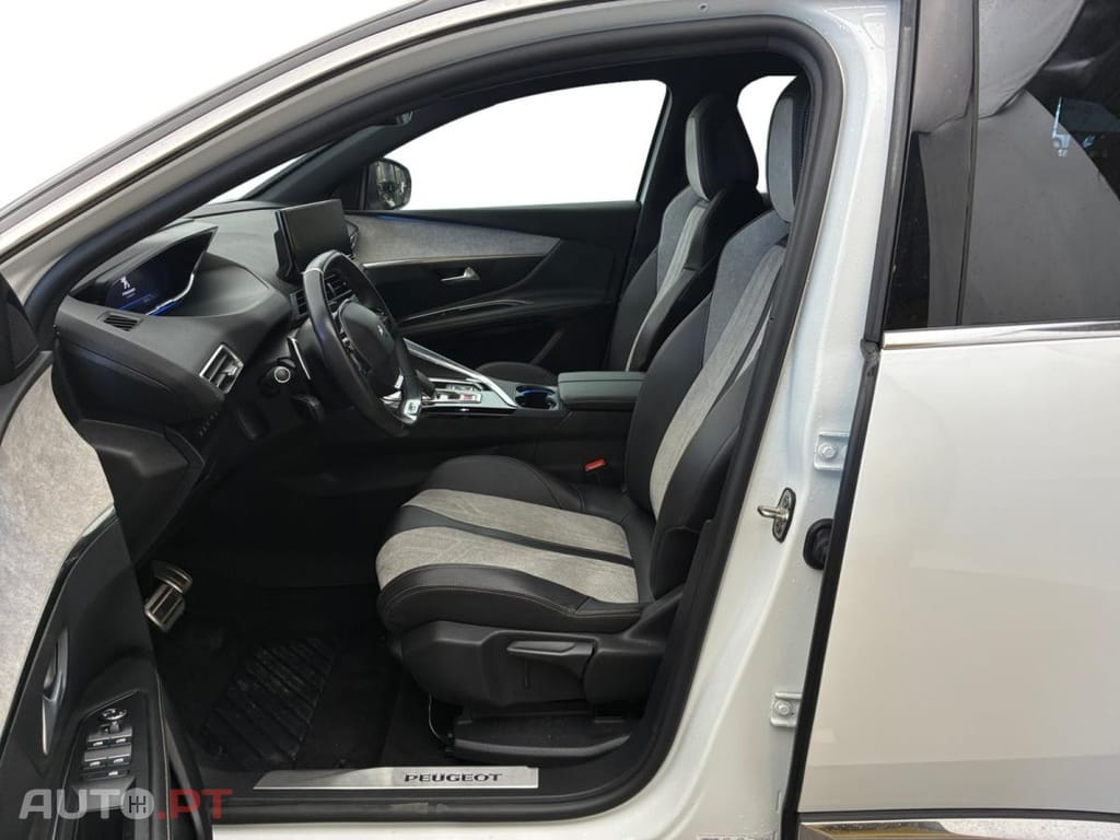 Peugeot 3008 1.6 Hybrid GT e-EAT8