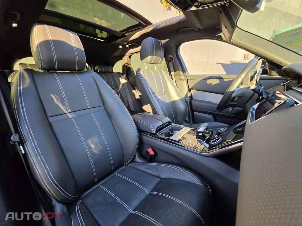 Land Rover Range Rover 2.0 P400e AWD R-Dynamic S