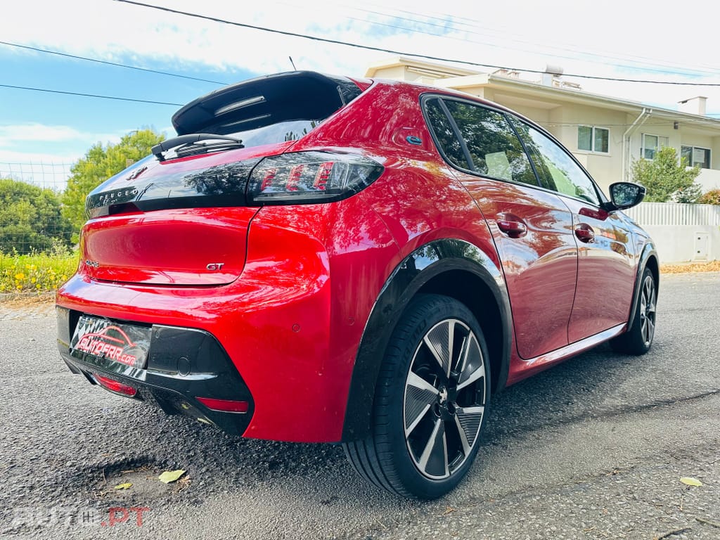 Peugeot 208 GT