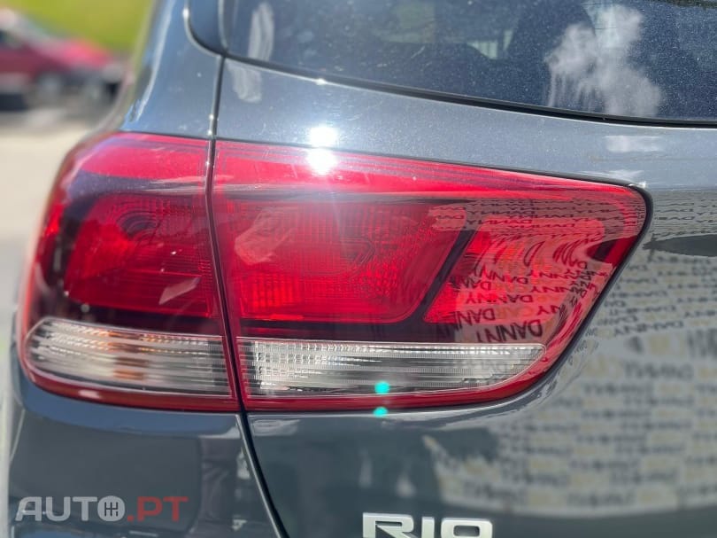 Kia Rio dynamic